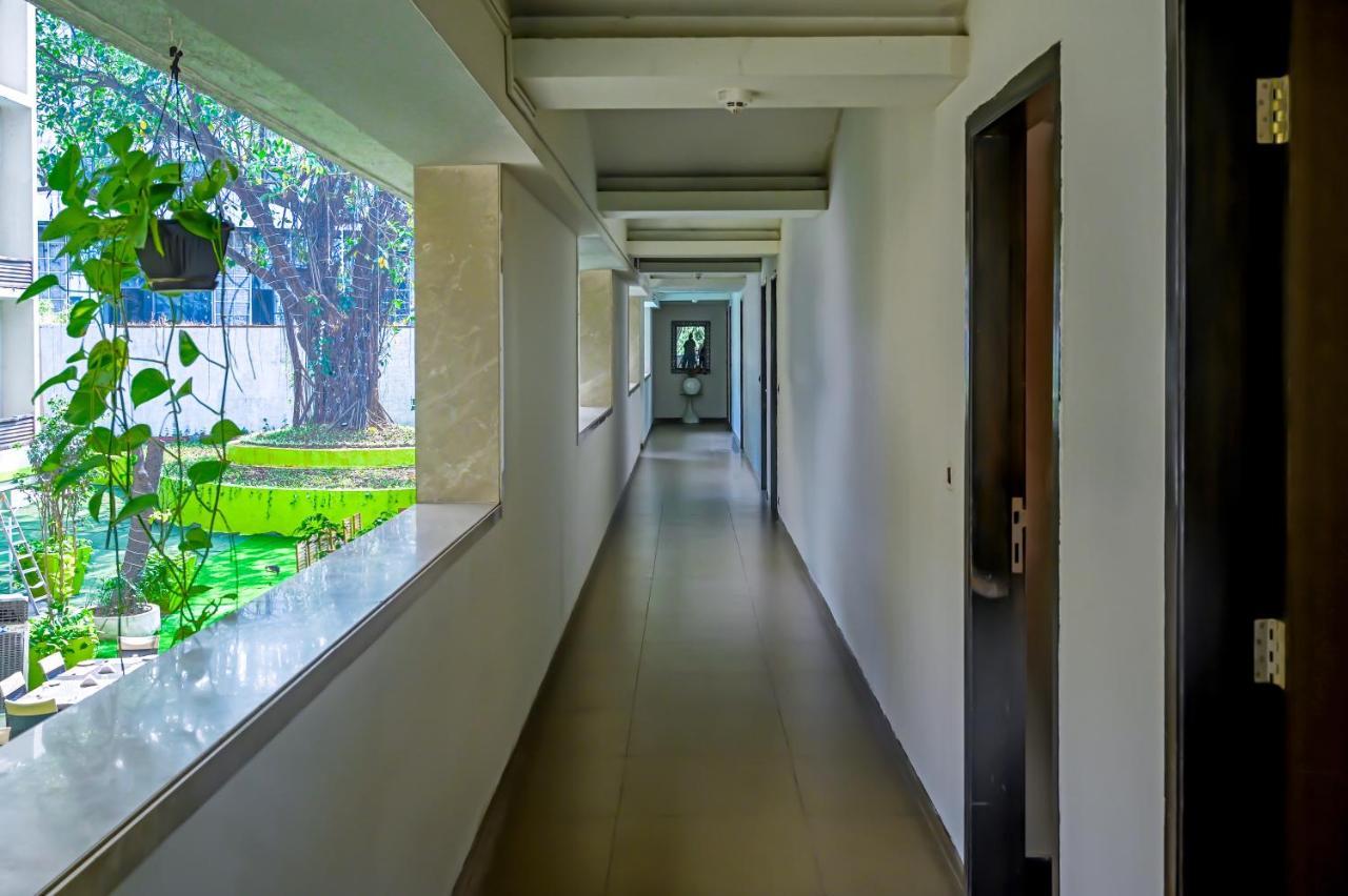 Citrus Hotel Лонавала Екстериор снимка